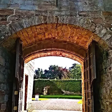 Szálloda Castle 3*