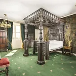 Hotel Castle 3*