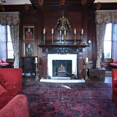 Castle Hotel