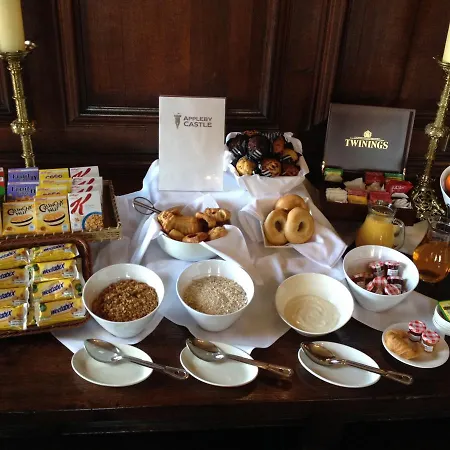 Castle Hotel 3*
