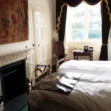 Hotel Castle 3*
